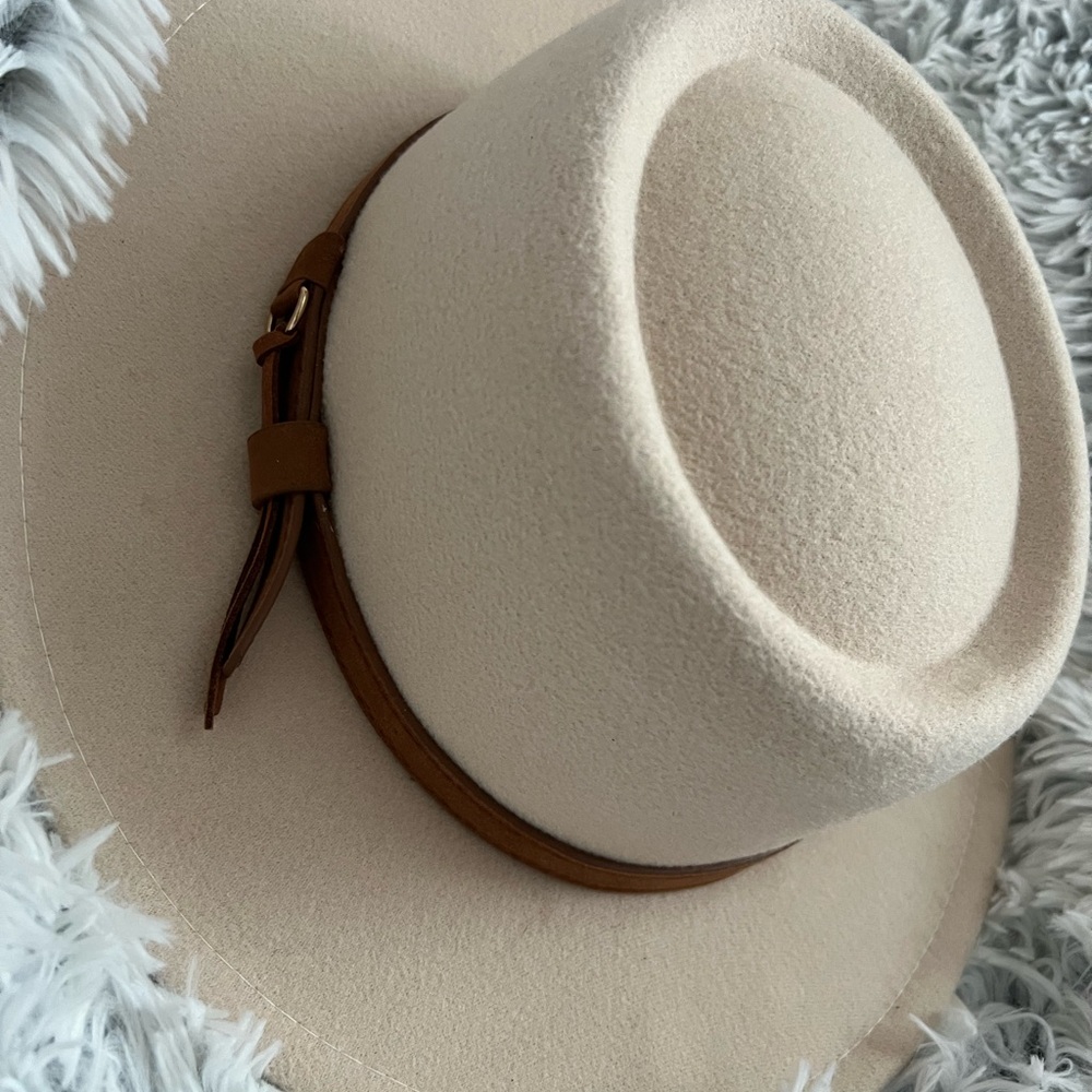 Hat - Picture 5 of 5